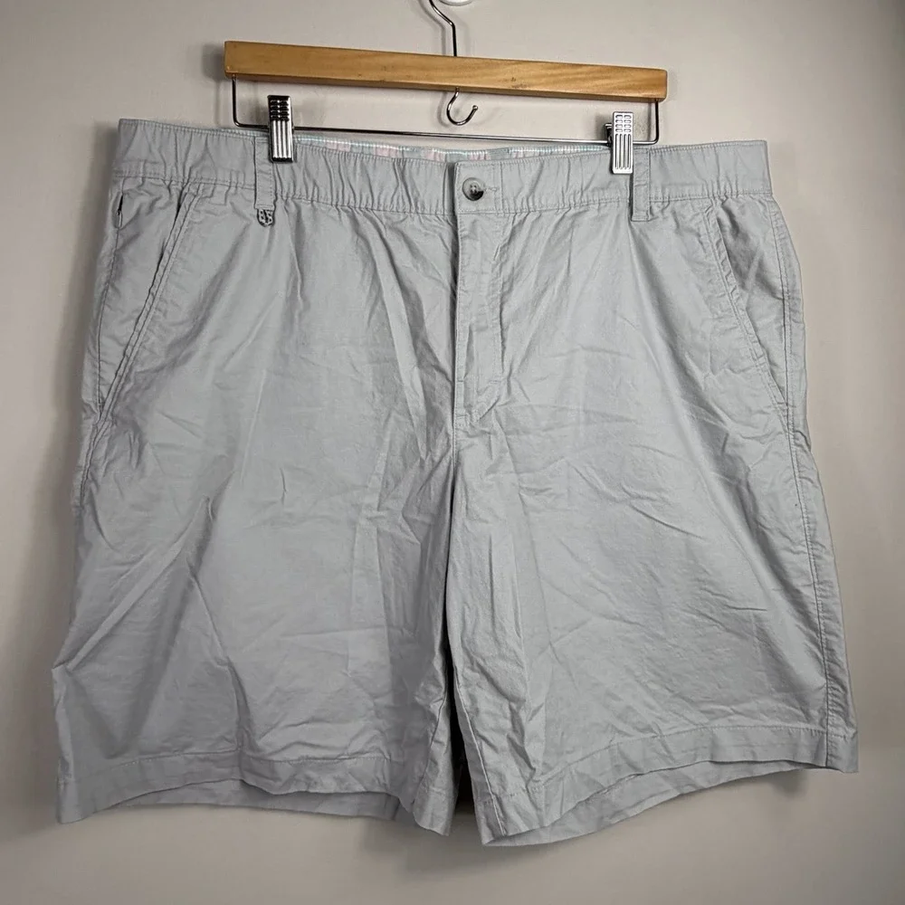 Men's Columbia PFG Tan Shorts Sz 42 Hiking Fishing Cargo Pockets Cotton Stretch